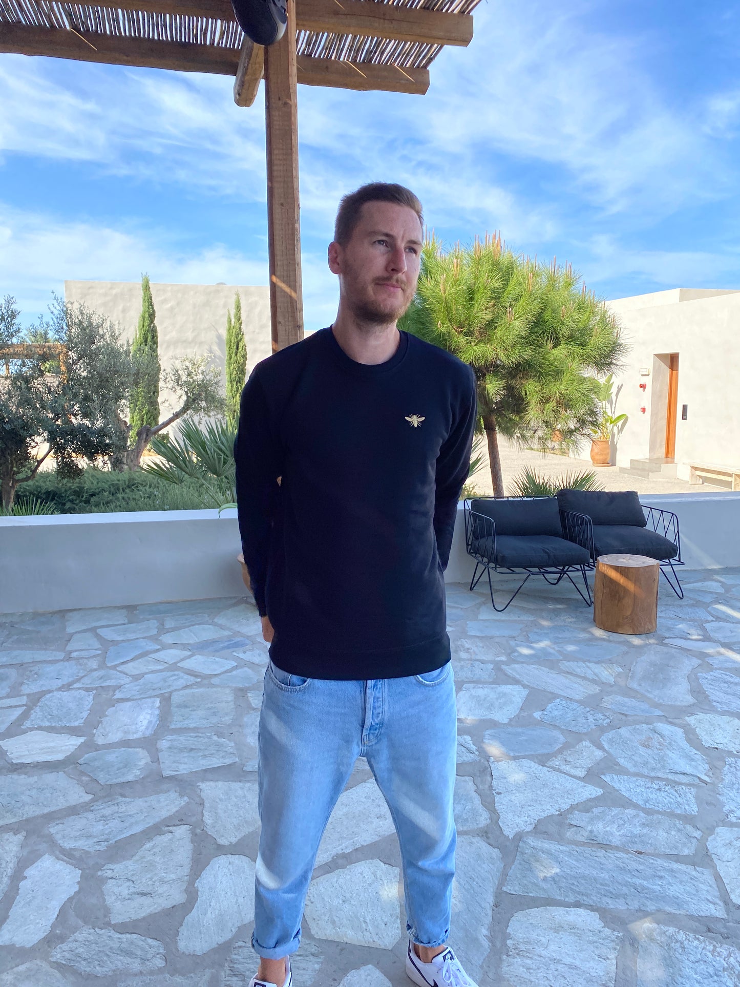 sweatshirt Bio Baumwolle blau Stick biene Gold